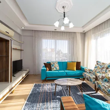 Appartement Refreshing Flat Near Popular Attractions In *
