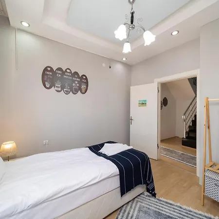 Apartment Refreshing Flat Near Popular Attractions In